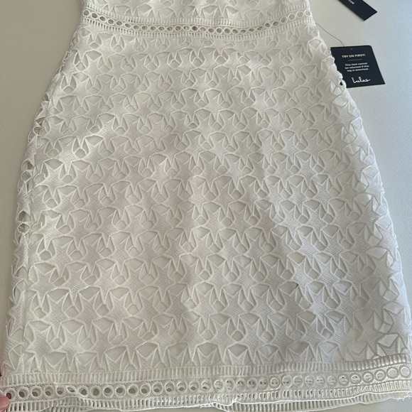 Lulus - Picture 4 of 5